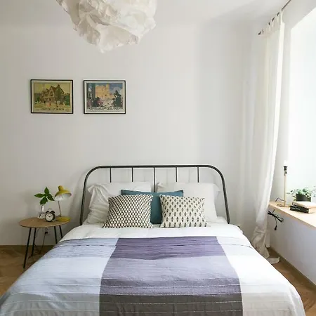 Bednarska Apartment Warsaw Exterior photo